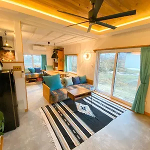  別荘 Kojohama Base Onsen温泉付き 日本